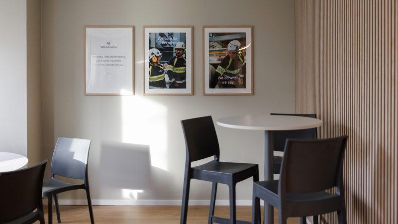 Bilden visar matplatsen.